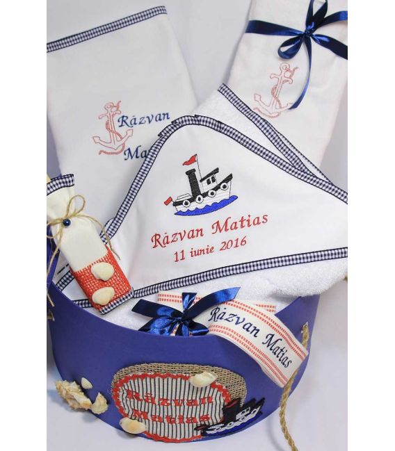 Trusou botez personalizat si cutie botez cu tema marina  - Trusouri  Botez Complete