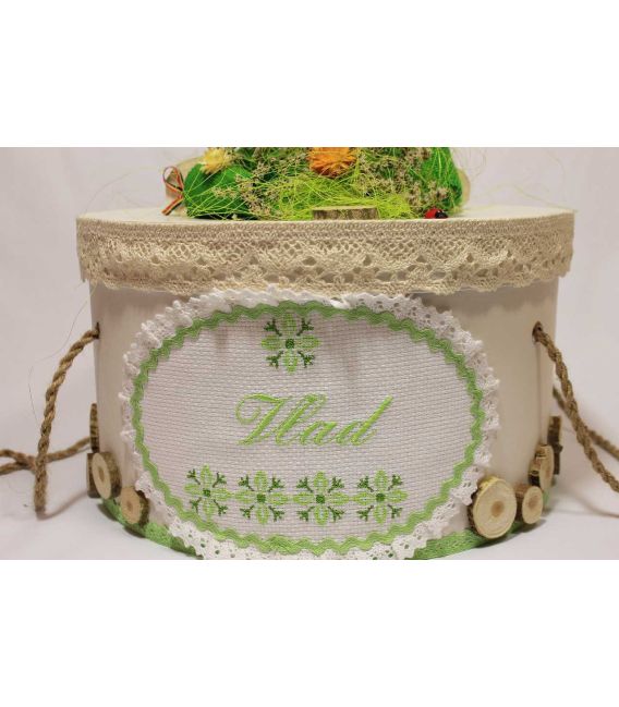 Cutie botez personalizata traditionala broderie stelute culoarea verde