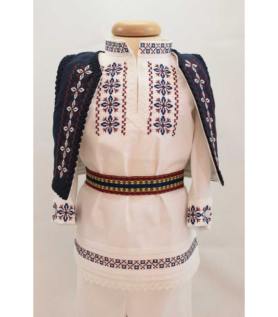 Costum botez baieti traditional Beniamin